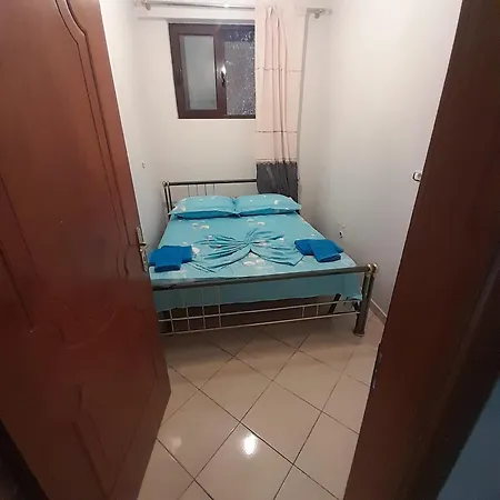 Apartment Bardhi *