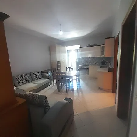 Apartment Bardhi *